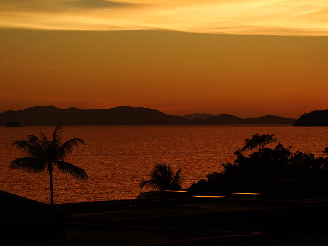 Ondergaande zon Krabi